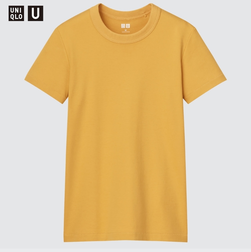 Uniqlo U Mustard Yellow Short Sleeve Tee Medium